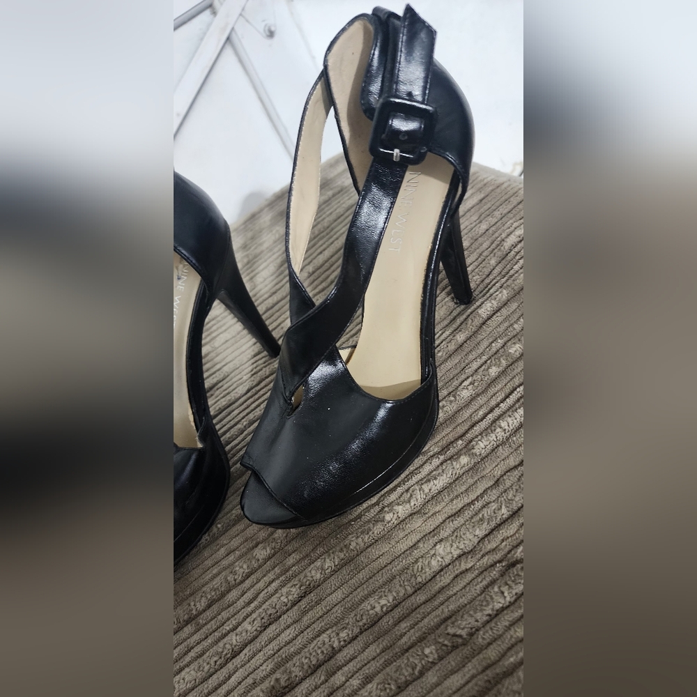 Nine West Black Peep Toe Heels